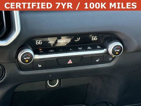 Used 2025 MAZDA CX-50 AWD 2.5 S w/ Premium Package image 22
