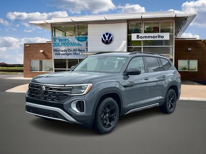 New 2026 Volkswagen Atlas Peak Edition