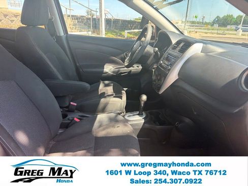 Used 2017 Nissan Versa SV FWD image 24