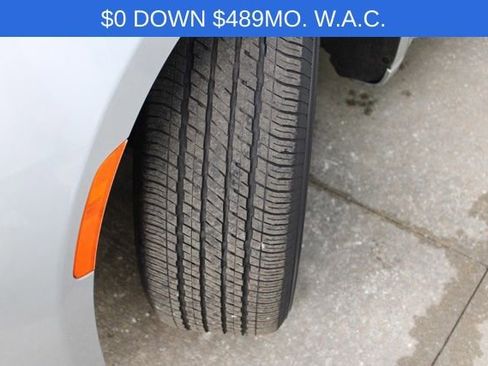 Used 2024 Chrysler Voyager LX image 11