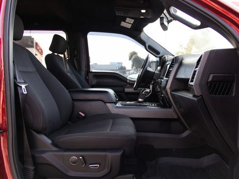 Used 2018 Ford F150 XLT w/ Equipment Group 302A Luxury AWD/4WD image 37