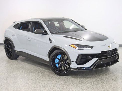 Used 2023 Lamborghini Urus Performante image 8
