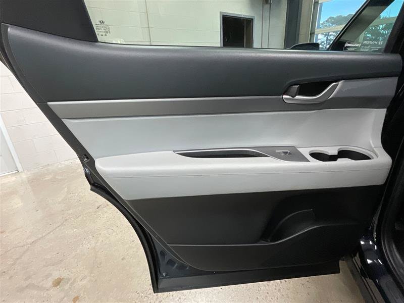 Used 2022 Hyundai Palisade SE FWD image 24