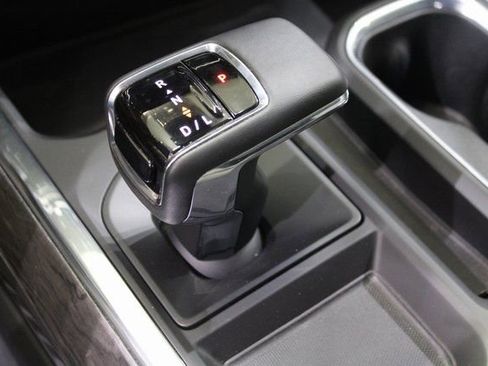 Used 2024 Chevrolet Silverado 1500 LTZ image 15