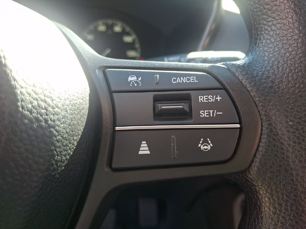 Used 2025 Honda CR-V LX image 20
