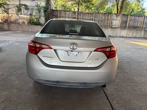 Used 2018 Toyota Corolla LE FWD image 7