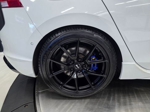 Used 2023 Volkswagen Golf 20th Anniversary Edition image 44