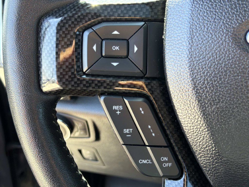 Used 2019 Ford F150 Lariat w/ Equipment Group 502A Luxury AWD/4WD image 26