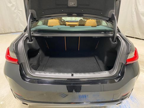 Certified 2025 BMW 330i xDrive Sedan w/ Convenience Package image 29