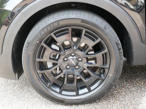 Certified 2022 Kia Telluride SX w/ SX Prestige Package AWD/4WD image 15