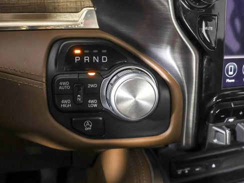 Used 2019 RAM 1500 Limited image 31