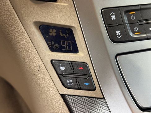 Used 2009 Cadillac CTS 3.6 AWD w/ Performance Luxury Package image 36