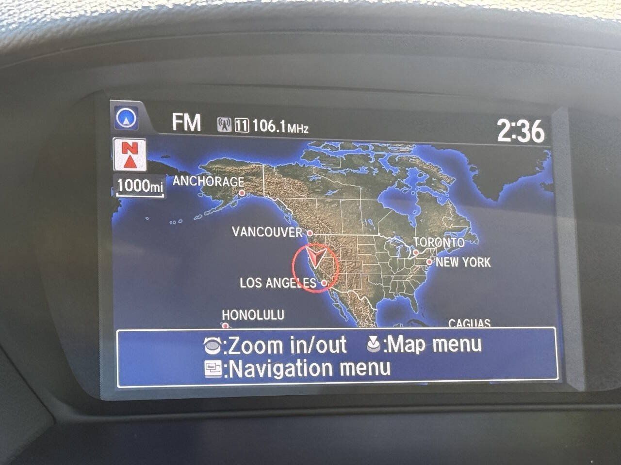 Used 2015 Acura TLX w/ Technology Package FWD image 12