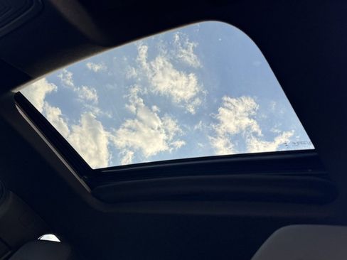 Used 2024 GMC Sierra 2500 AT4 w/ AT4 Premium Plus Package image 10