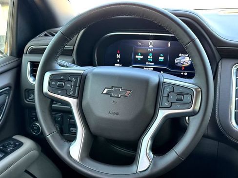 Used 2024 Chevrolet Suburban Z71 w/ Z71 Off-Road Package AWD/4WD image 26