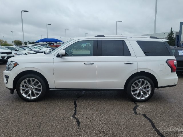 Used 2021 Ford Expedition XLT AWD/4WD image 2