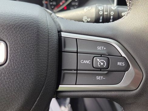 New 2026 Jeep Compass Latitude image 23