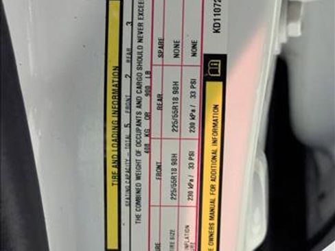 Used 2019 Jeep Cherokee Limited w/ Technology Group image 16