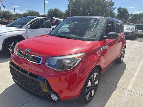 Used 2016 Kia Soul + w/ Designer's Package image 3