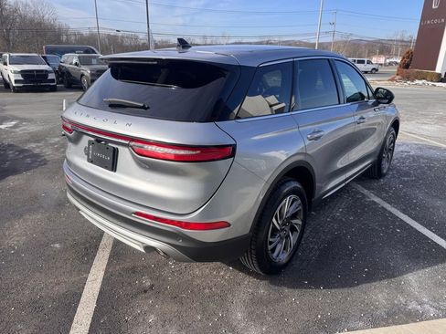 Certified 2024 Lincoln Corsair AWD image 6