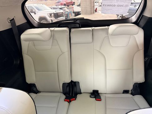 Used 2020 Kia Telluride SX w/ SX Prestige Package image 20