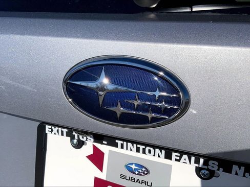 Used 2020 Subaru Forester Premium image 9