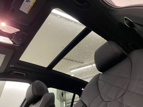 Used 2026 BMW X5 xDrive50e w/ M Sport Package image 14