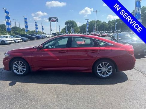 Used 2022 Honda Accord LX image 5