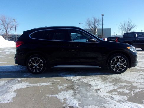 Used 2021 BMW X1 xDrive28i image 5