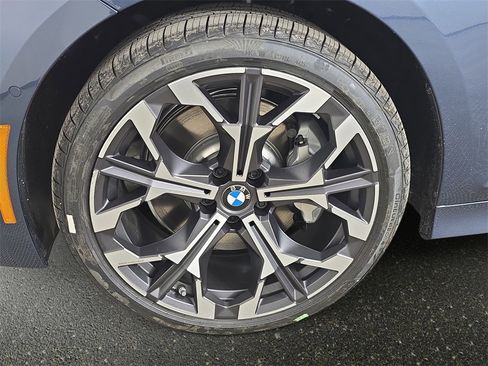 New 2026 BMW 330i xDrive 330i xDrive w/ Premium Package image 34