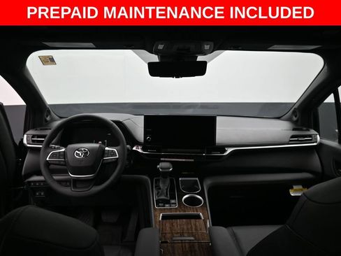 Certified 2026 Toyota Sienna Limited FWD image 28