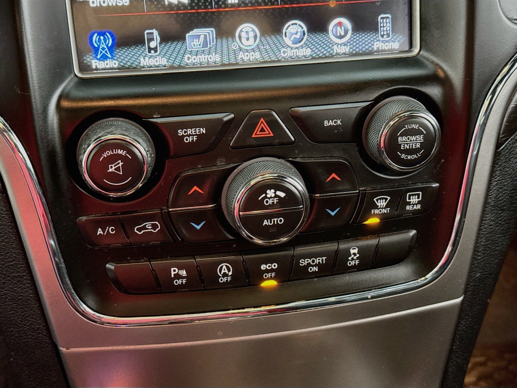 Used 2017 Jeep Grand Cherokee Altitude AWD/4WD image 19