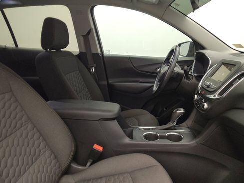 Used 2019 Chevrolet Equinox LT FWD image 21