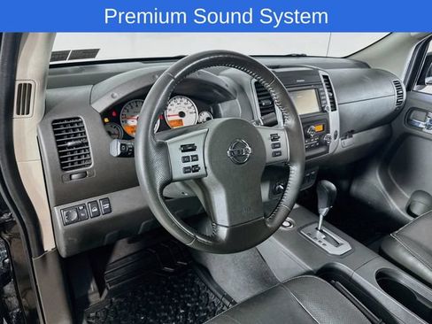Used 2020 Nissan Frontier PRO-4X w/ Pro-4x Utility Package AWD/4WD image 17