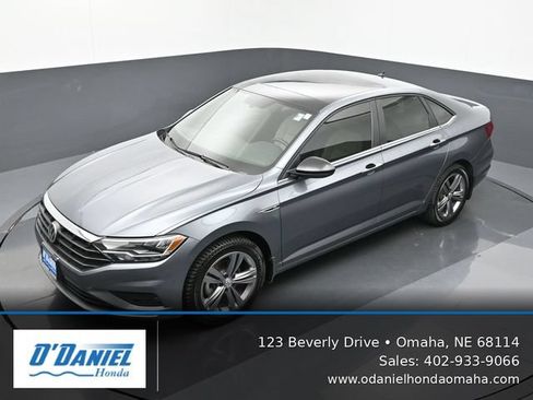 Used 2019 Volkswagen Jetta R-Line FWD image 16