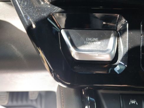 Used 2023 GMC Sierra 1500 AT4 w/ AT4 Premium Package image 17