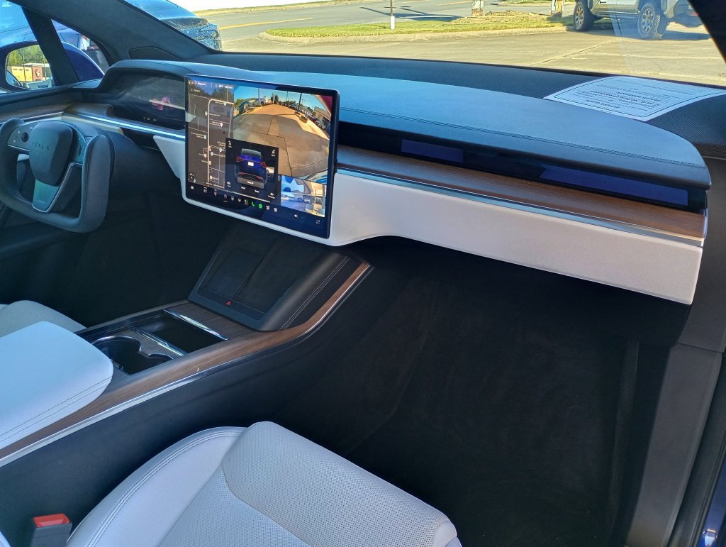 Used 2022 Tesla Model X AWD/4WD image 20