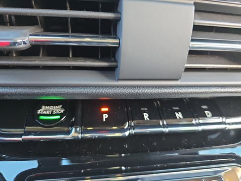 New 2026 Lincoln Corsair Premiere image 25