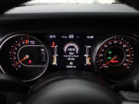 Used 2022 Jeep Wrangler Unlimited Sport image 10