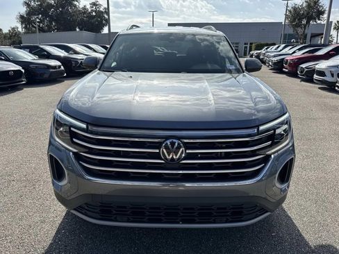 Used 2025 Volkswagen Atlas SE image 6
