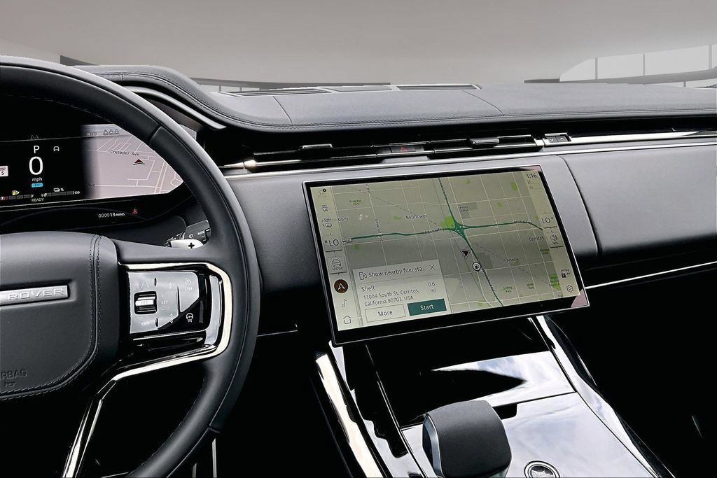 New 2026 Land Rover Range Rover Sport Dynamic SE AWD/4WD image 6