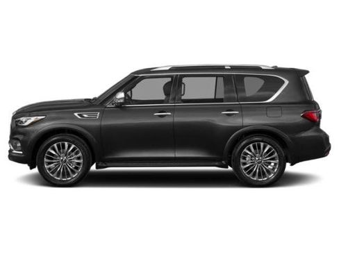 Used 2024 INFINITI QX80 Sensory AWD/4WD image 6