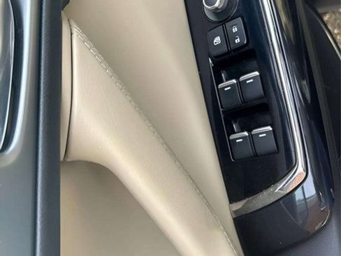 Used 2017 MAZDA CX-9 Touring image 12