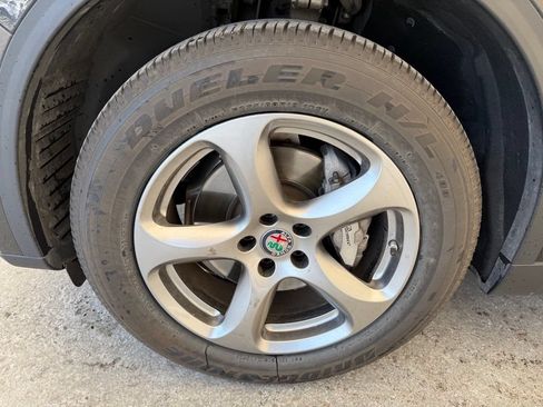 Used 2021 Alfa Romeo Stelvio Sprint RWD image 12