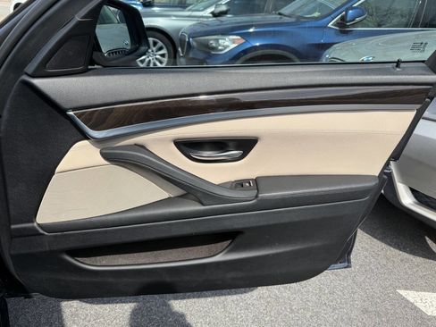 Used 2012 BMW 535i xDrive Sedan image 21