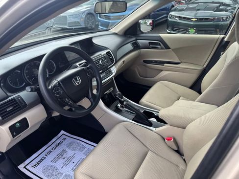 Used 2015 Honda Accord LX image 9