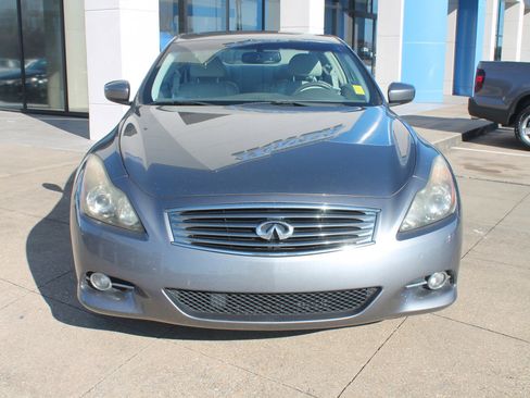 Used 2011 INFINITI G37 Journey w/ Premium Pkg image 2