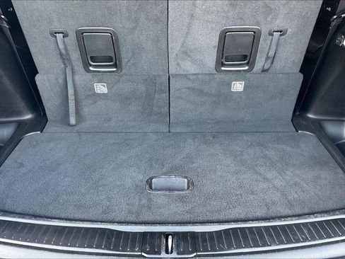 Used 2022 Jeep Grand Cherokee L Limited w/ Trailer Tow Group (B) image 25