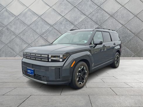 Certified 2025 Hyundai Santa Fe SEL image 2