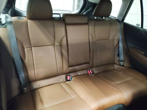 Used 2025 Subaru Outback Touring image 11